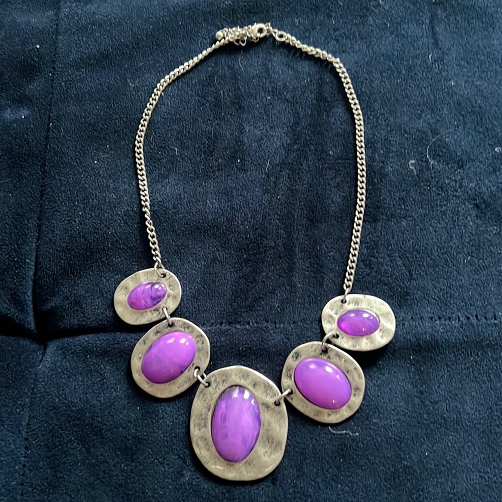 Statement necklace